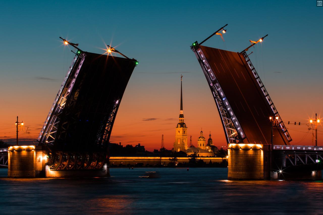 Sainthouse On Konnogvardeysky Daire St. Petersburg Dış mekan fotoğraf