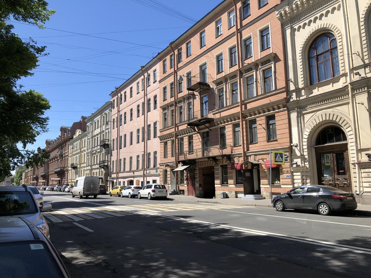 Sainthouse On Konnogvardeysky Daire St. Petersburg Dış mekan fotoğraf